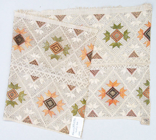 Фрагмент вишивки